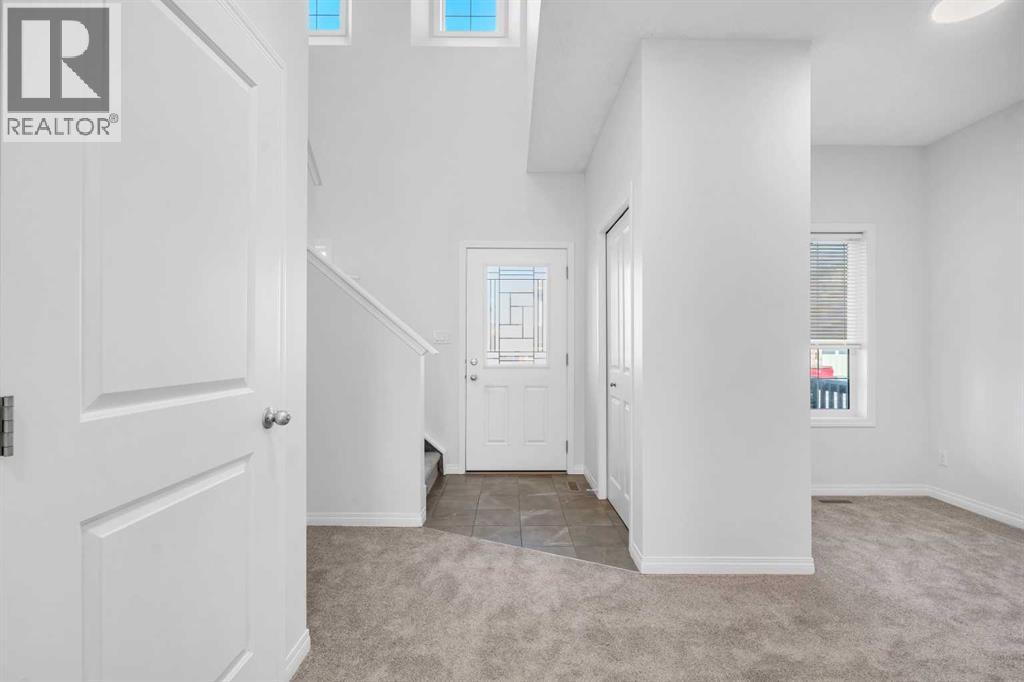 176 Skyview Point Road Ne, Calgary, Alberta  T3N 0K4 - Photo 4 - A2257432