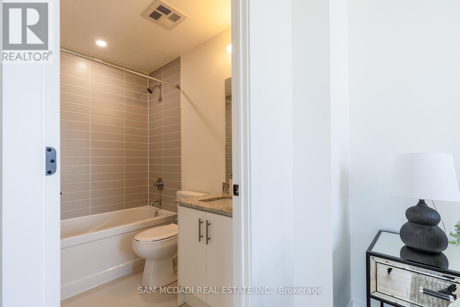 405 - 335 Wheat Boom Drive, Oakville, Ontario  L6H 7Y1 - Photo 16 - W12445695