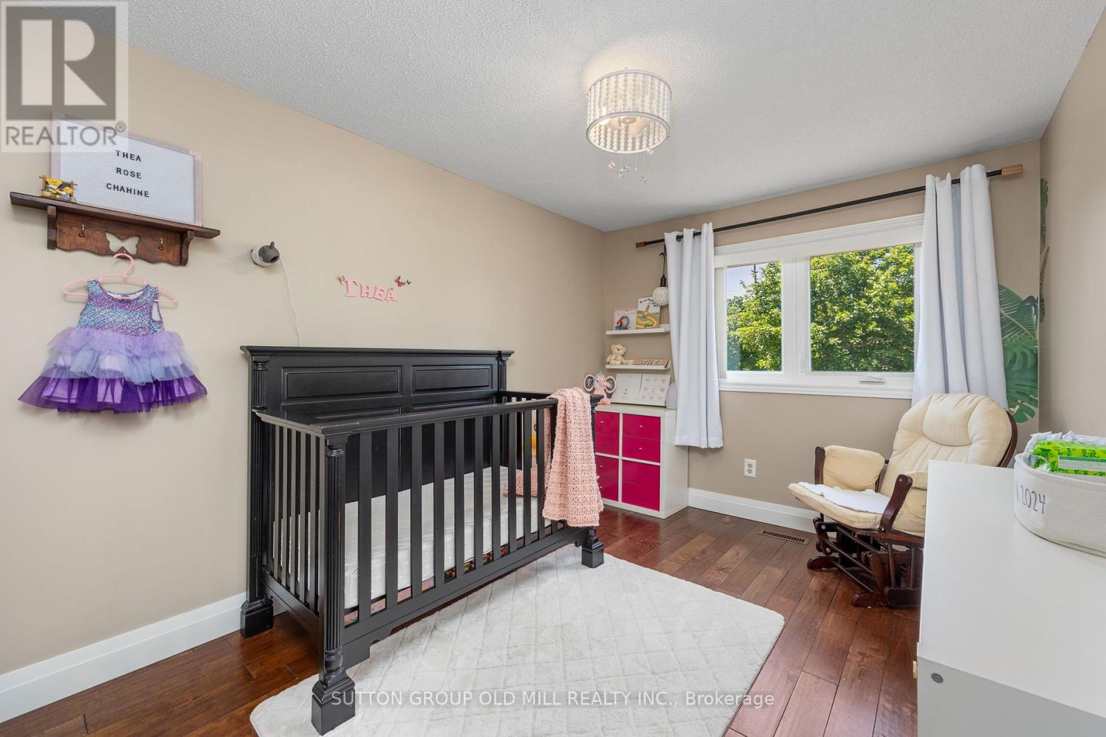 4336 Lee Drive, Mississauga (Rathwood), Ontario  L4W 4A8 - Photo 19 - W12445822