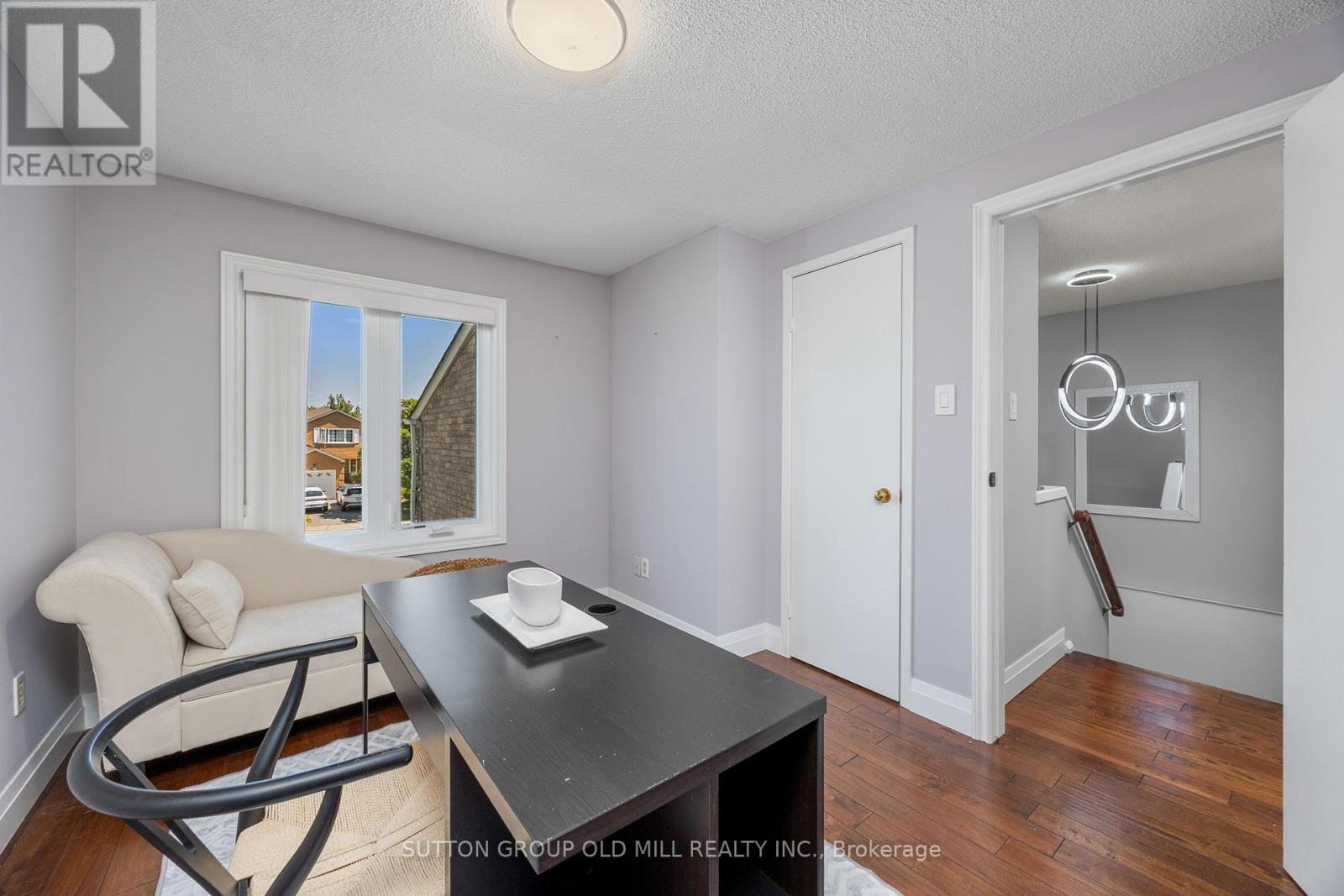 4336 Lee Drive, Mississauga (Rathwood), Ontario  L4W 4A8 - Photo 25 - W12445822