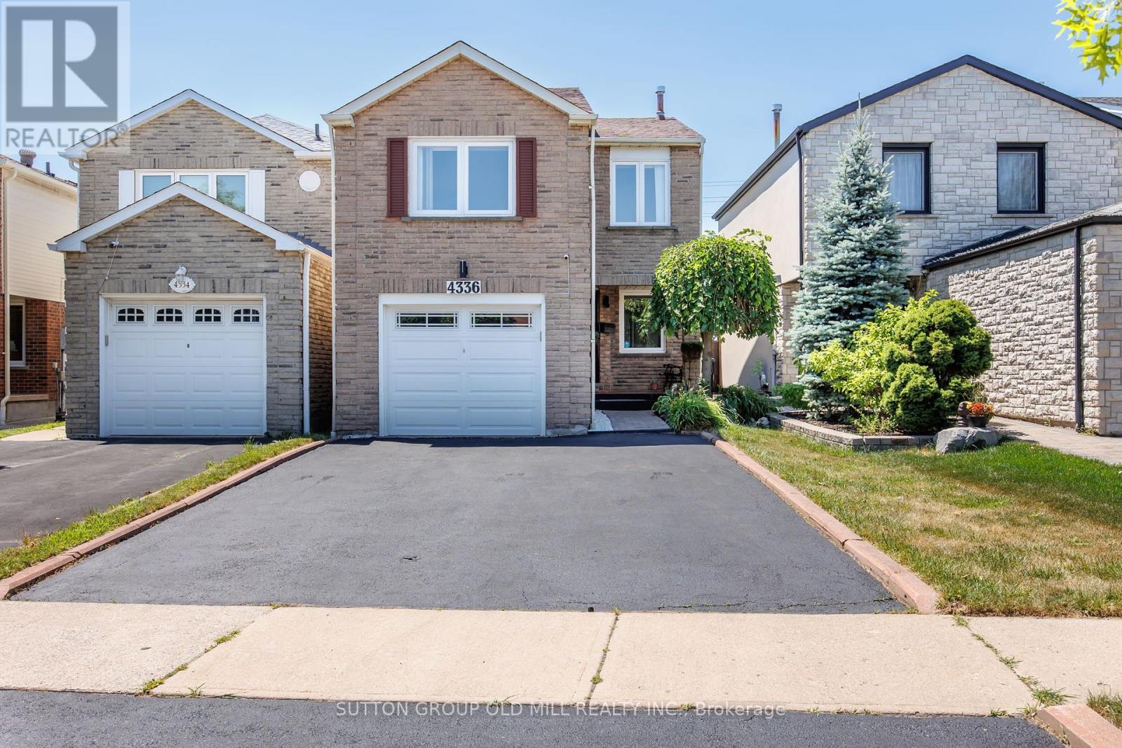 4336 Lee Drive, Mississauga (Rathwood), Ontario  L4W 4A8 - Photo 36 - W12445822