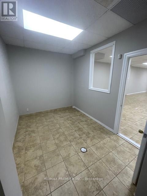 1377 Weston Road, Toronto, Ontario  M6M 4S1 - Photo 4 - W12445824