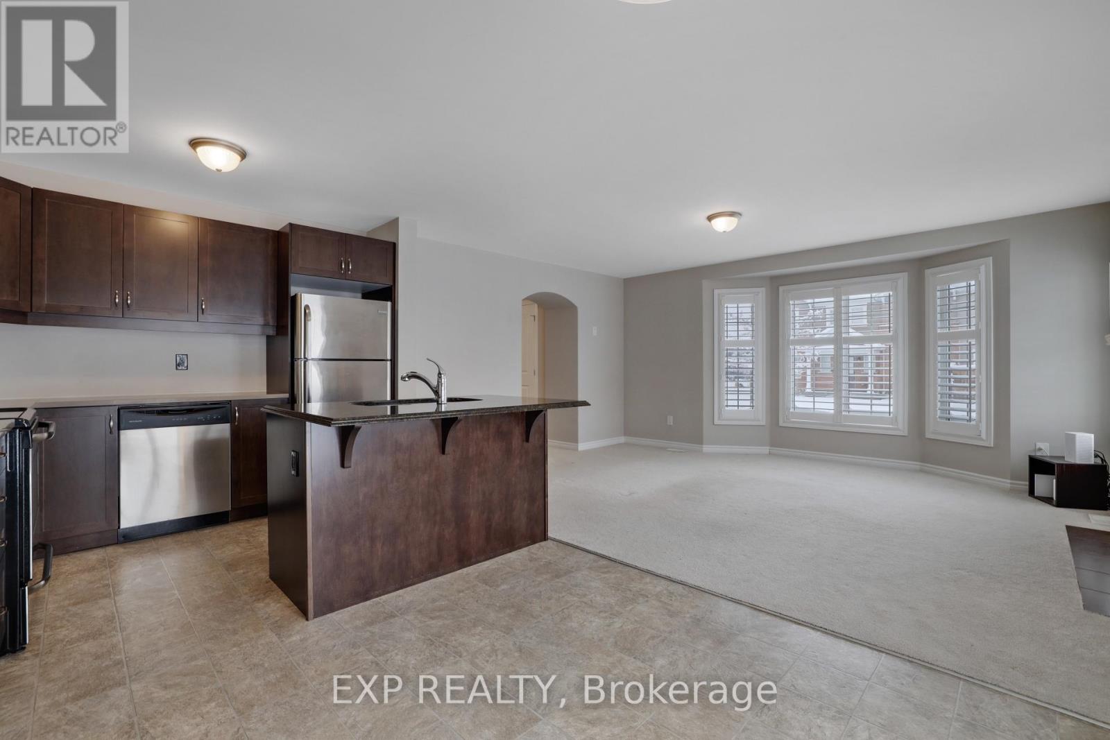 701 Mayfly Crescent, Ottawa, Ontario  K2J 0T3 - Photo 6 - X12445837