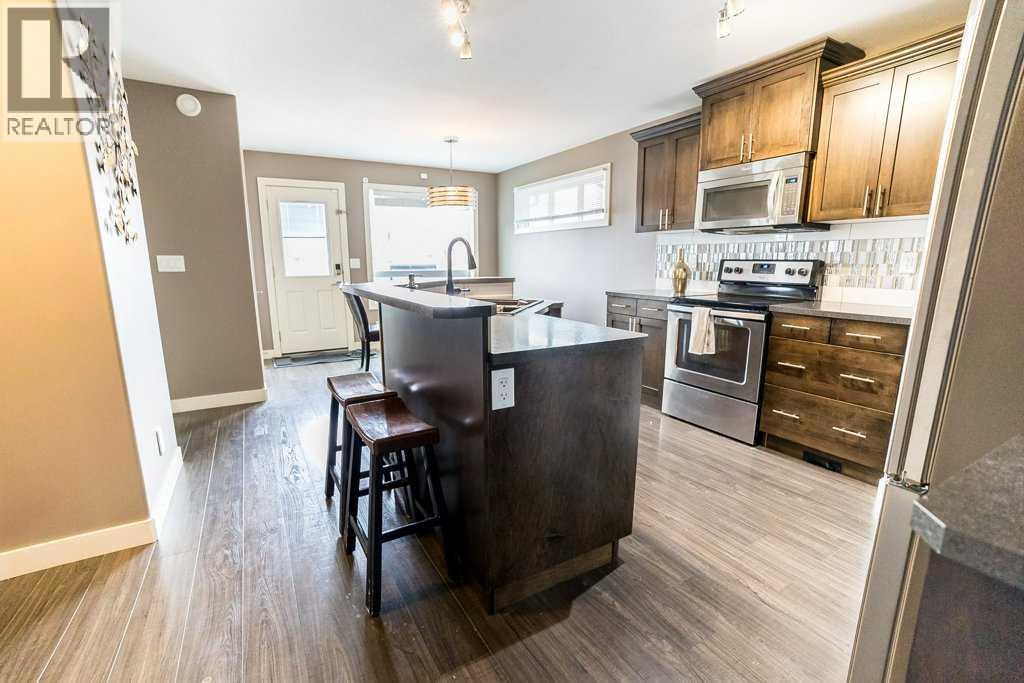 327 Lancaster Drive, Red Deer, Alberta  T4R 0R1 - Photo 5 - A2262338