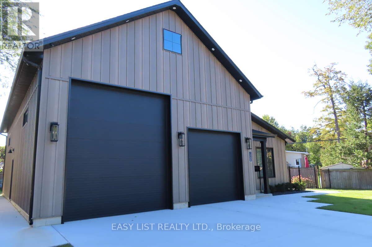 1248 Colborne Road, Sarnia, Ontario  N7V 3L4 - Photo 10 - X12445823