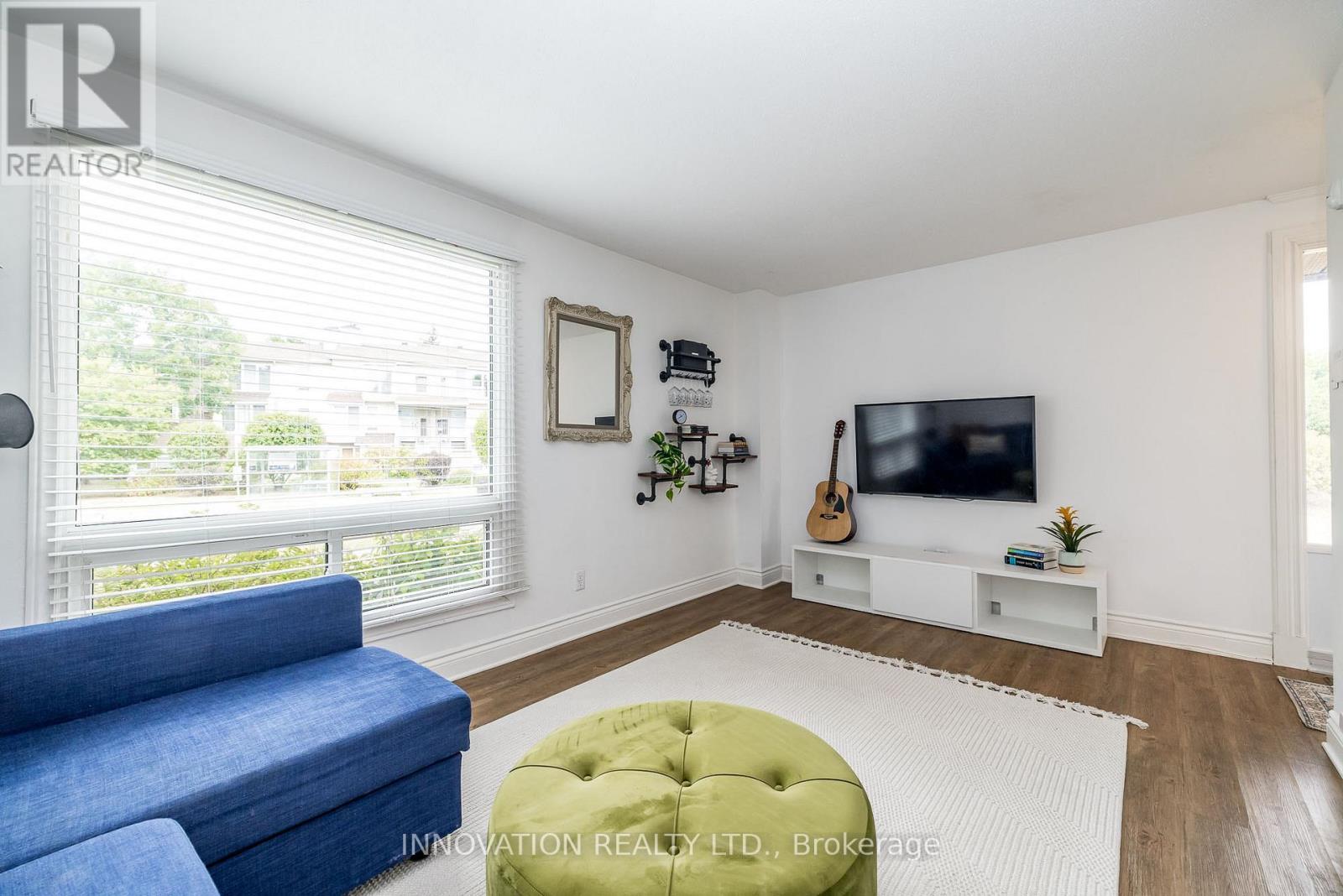 274 Woodfield Drive, Ottawa, Ontario  K2G 3W9 - Photo 5 - X12355947
