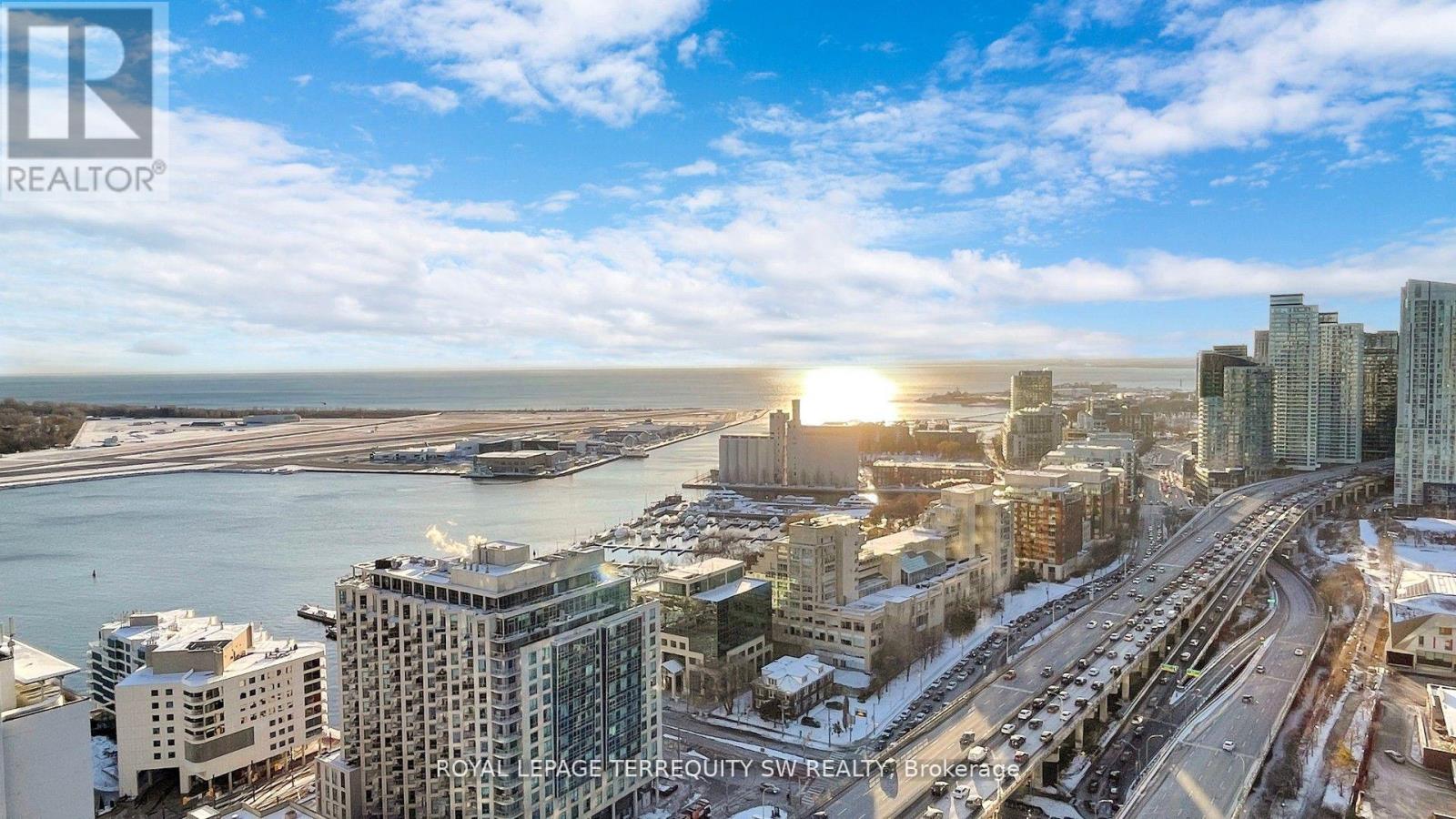 3505 - 5 Mariner Terrace, Toronto, Ontario  M5V 3V6 - Photo 36 - C12444030