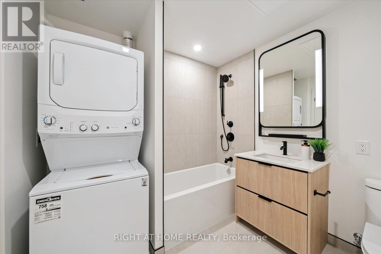 713 - 1050 Eastern Avenue, Toronto, Ontario  M4L 0B7 - Photo 21 - E12316672