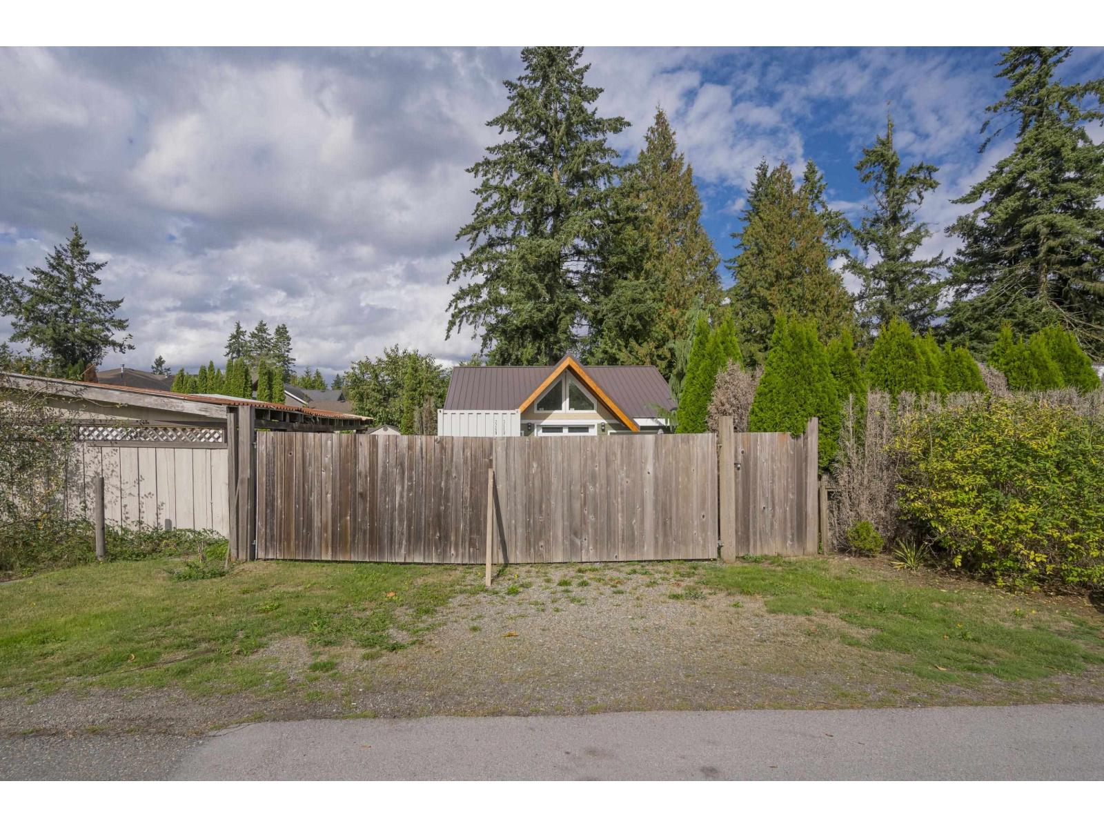 3353 200 Street, Langley, British Columbia  V3A 4W5 - Photo 7 - R3055049