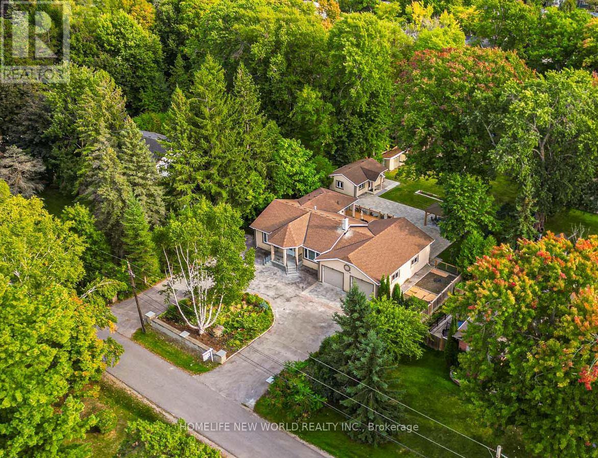 215 Willow Drive, Georgina, Ontario  L4P 2R9 - Photo 2 - N12422532