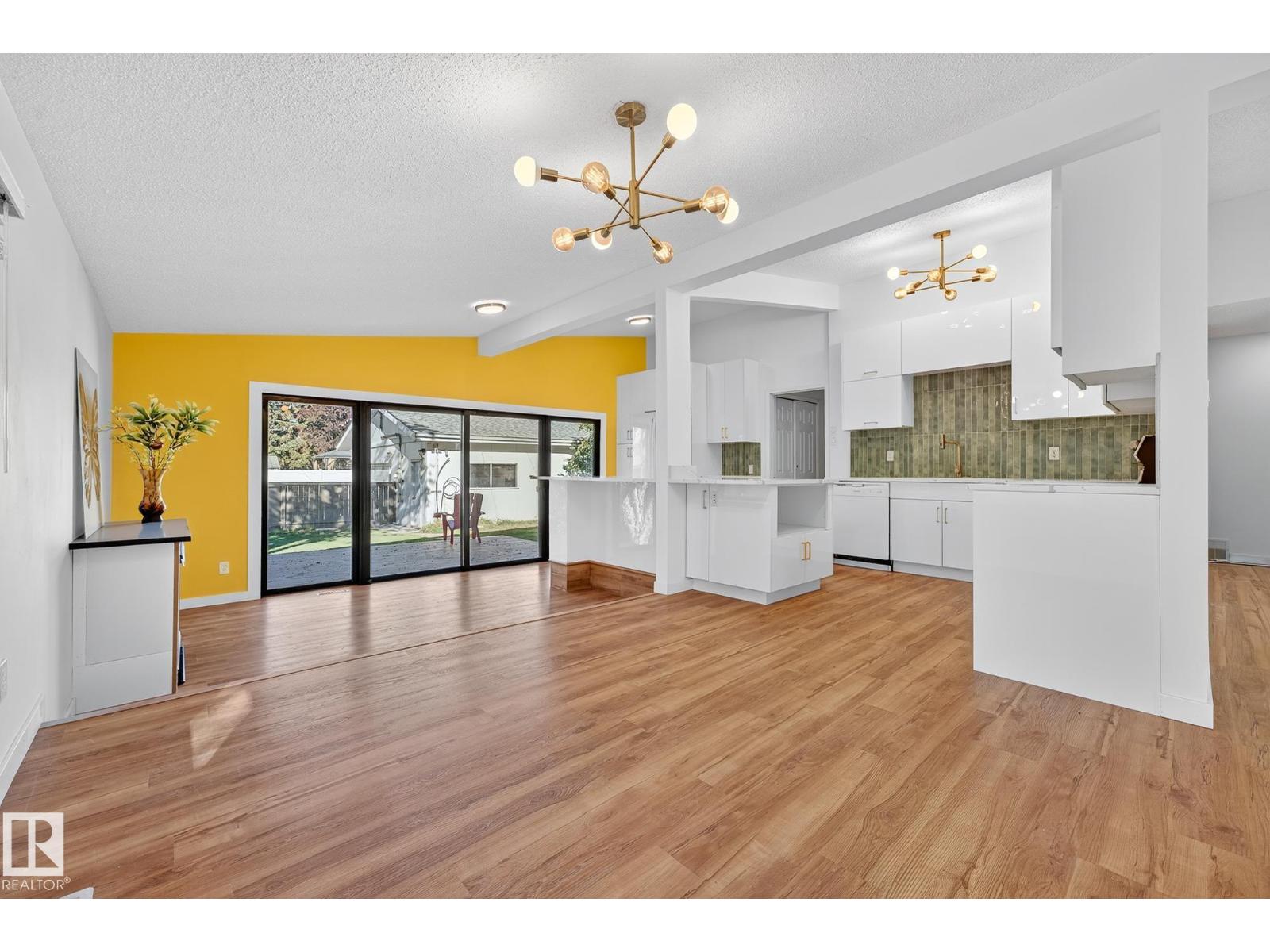 4312 117 St Nw, Edmonton, Alberta  T6J 1T8 - Photo 5 - E4460949