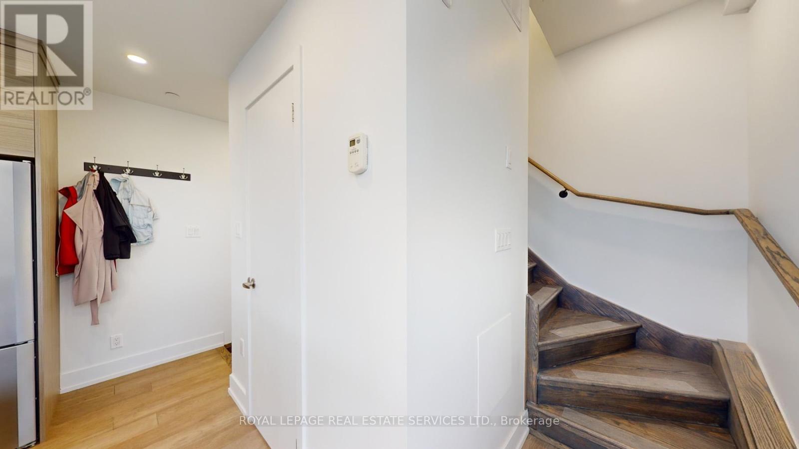 3258 Dundas Street W, Toronto, Ontario  M6P 2A3 - Photo 20 - W12445387