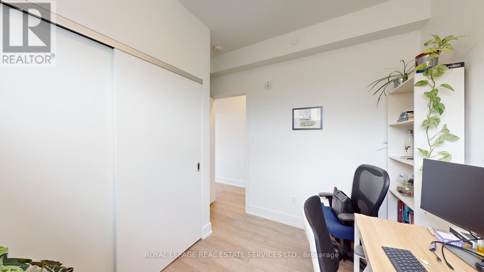 3258 Dundas Street W, Toronto, Ontario  M6P 2A3 - Photo 41 - W12445387