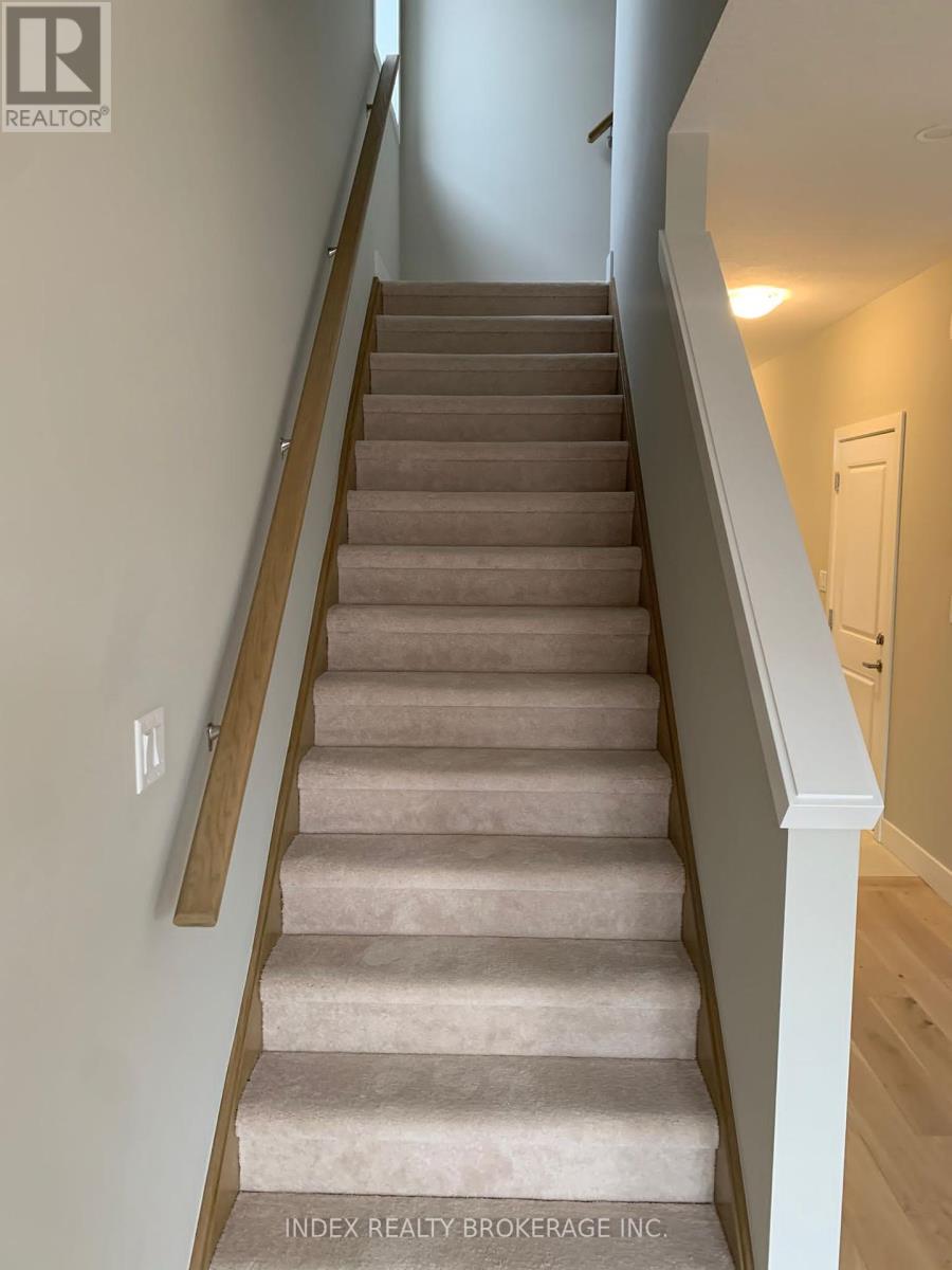 677 Chelton Road, London South, Ontario  N6M 0J1 - Photo 12 - X12445341