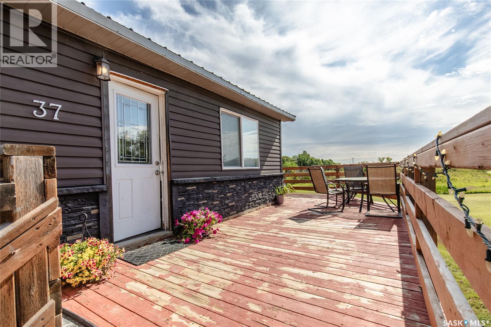 37 Parkbeg Street, Caron Rm No. 162, Saskatchewan  S0H 0R0 - Photo 7 - SK016540