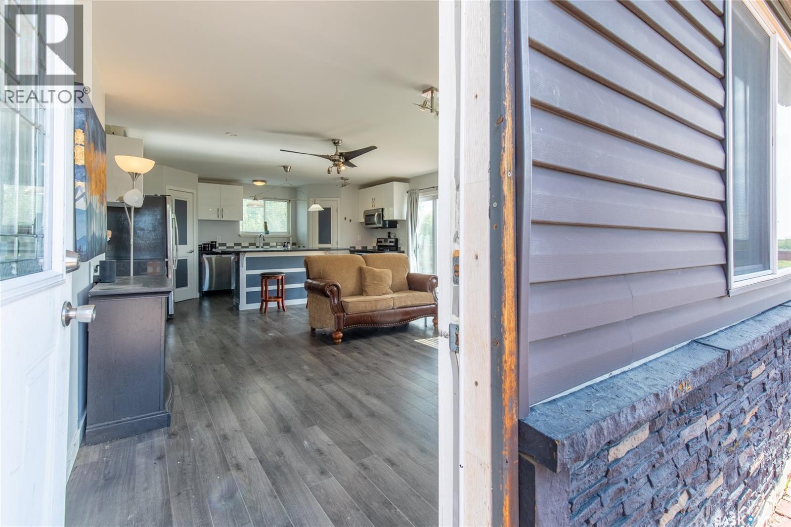 37 Parkbeg Street, Caron Rm No. 162, Saskatchewan  S0H 0R0 - Photo 8 - SK016540