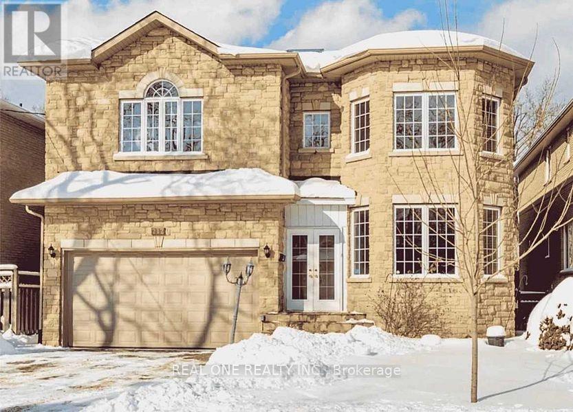 212 OLIVE AVENUE, Toronto, Ontario