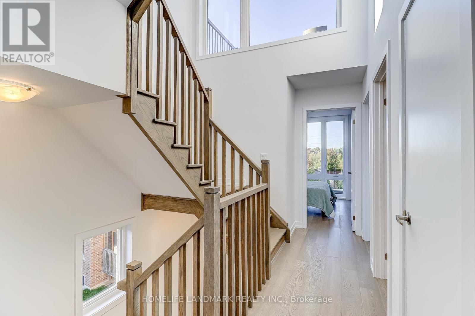 31 Bancroft Lane, Richmond Hill, Ontario  L4E 1M1 - Photo 21 - N12444691