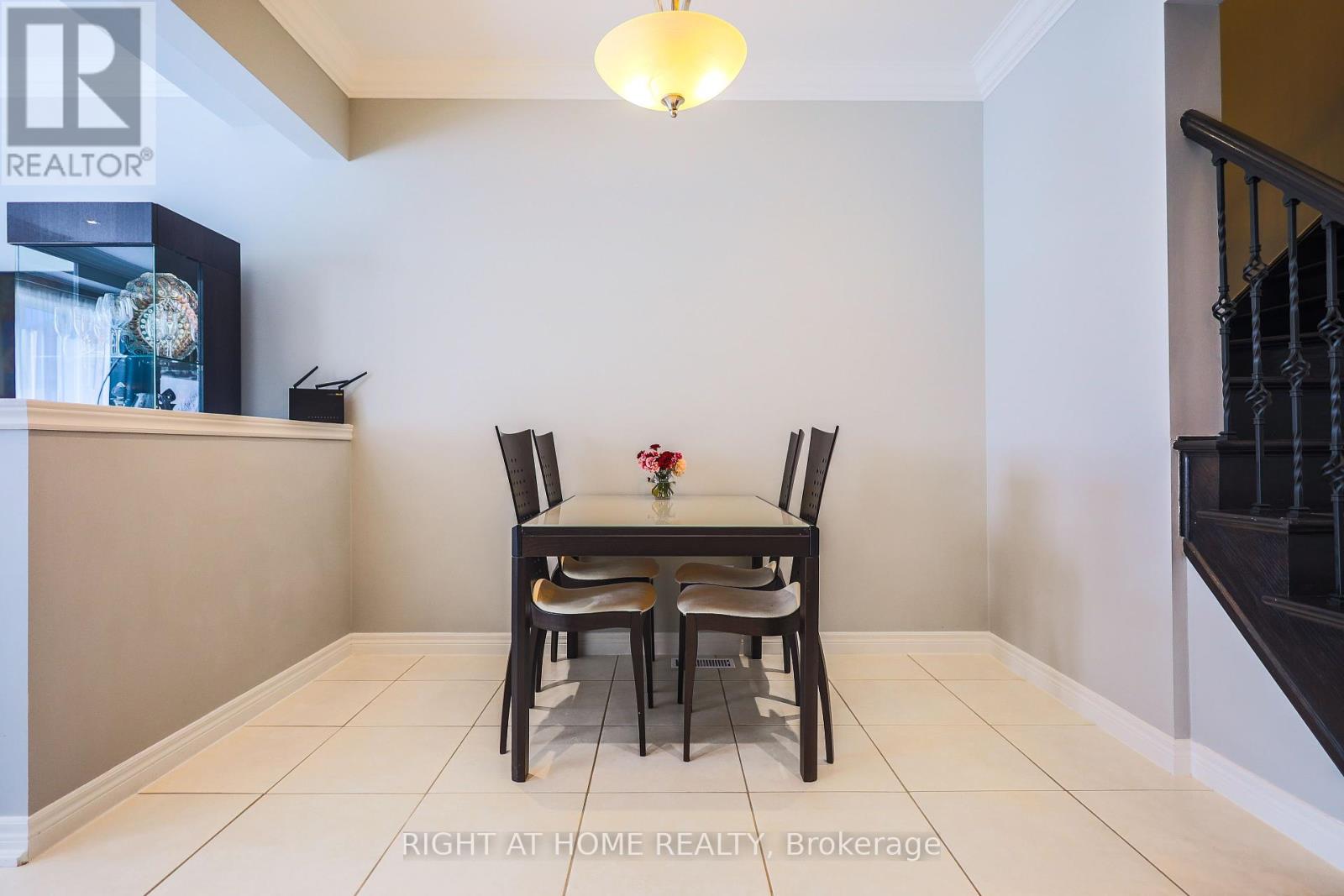 47 Millhouse Court, Vaughan (Patterson), Ontario  L6A 4J4 - Photo 22 - N12445853