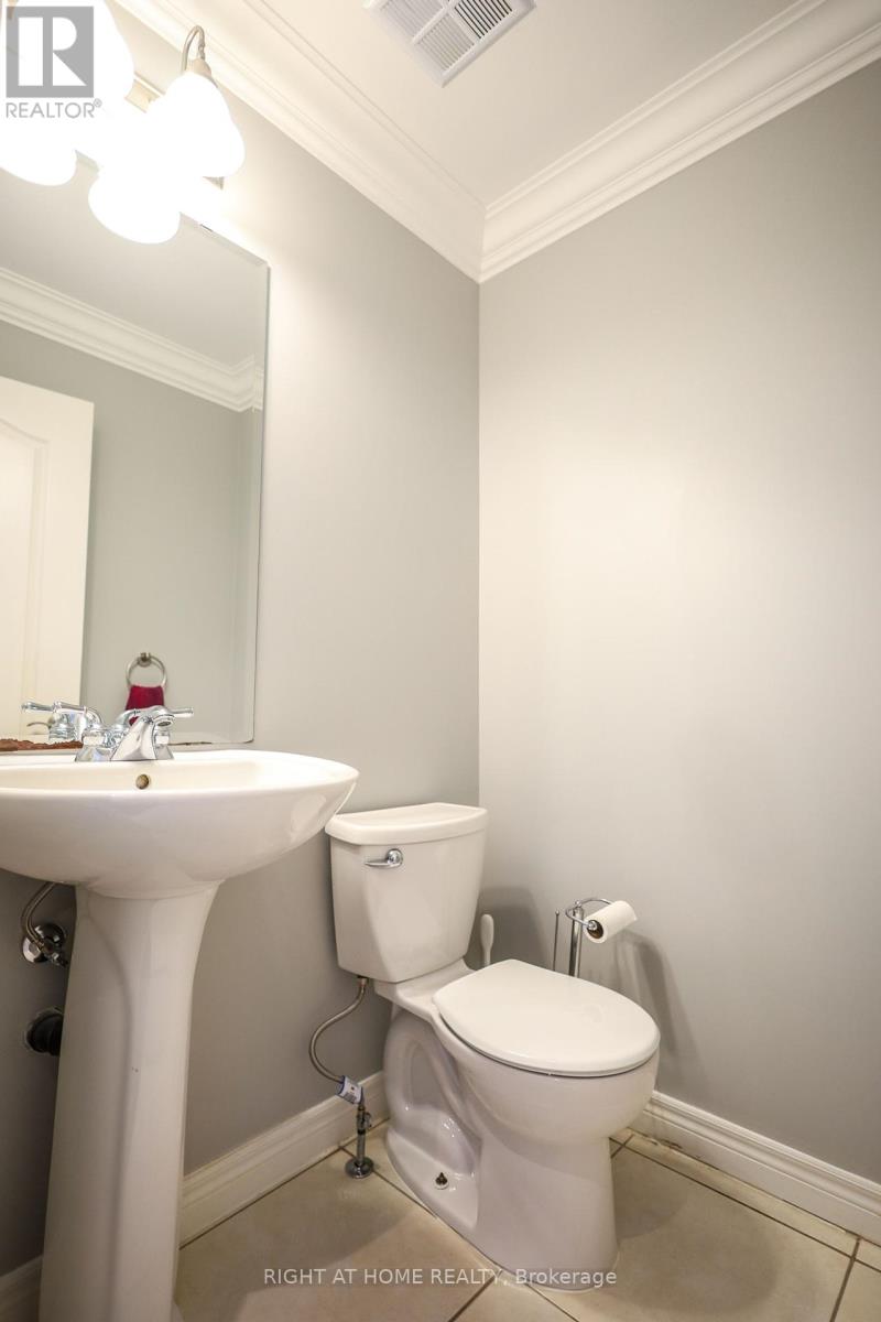 47 Millhouse Court, Vaughan (Patterson), Ontario  L6A 4J4 - Photo 23 - N12445853