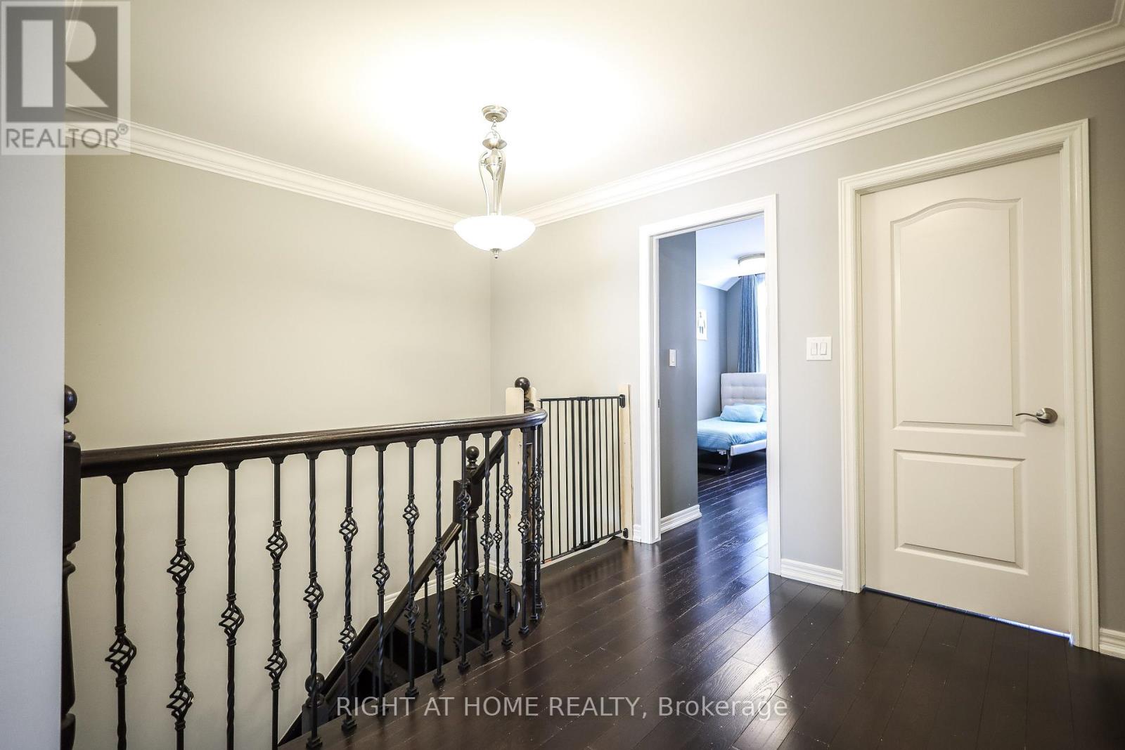 47 Millhouse Court, Vaughan (Patterson), Ontario  L6A 4J4 - Photo 26 - N12445853