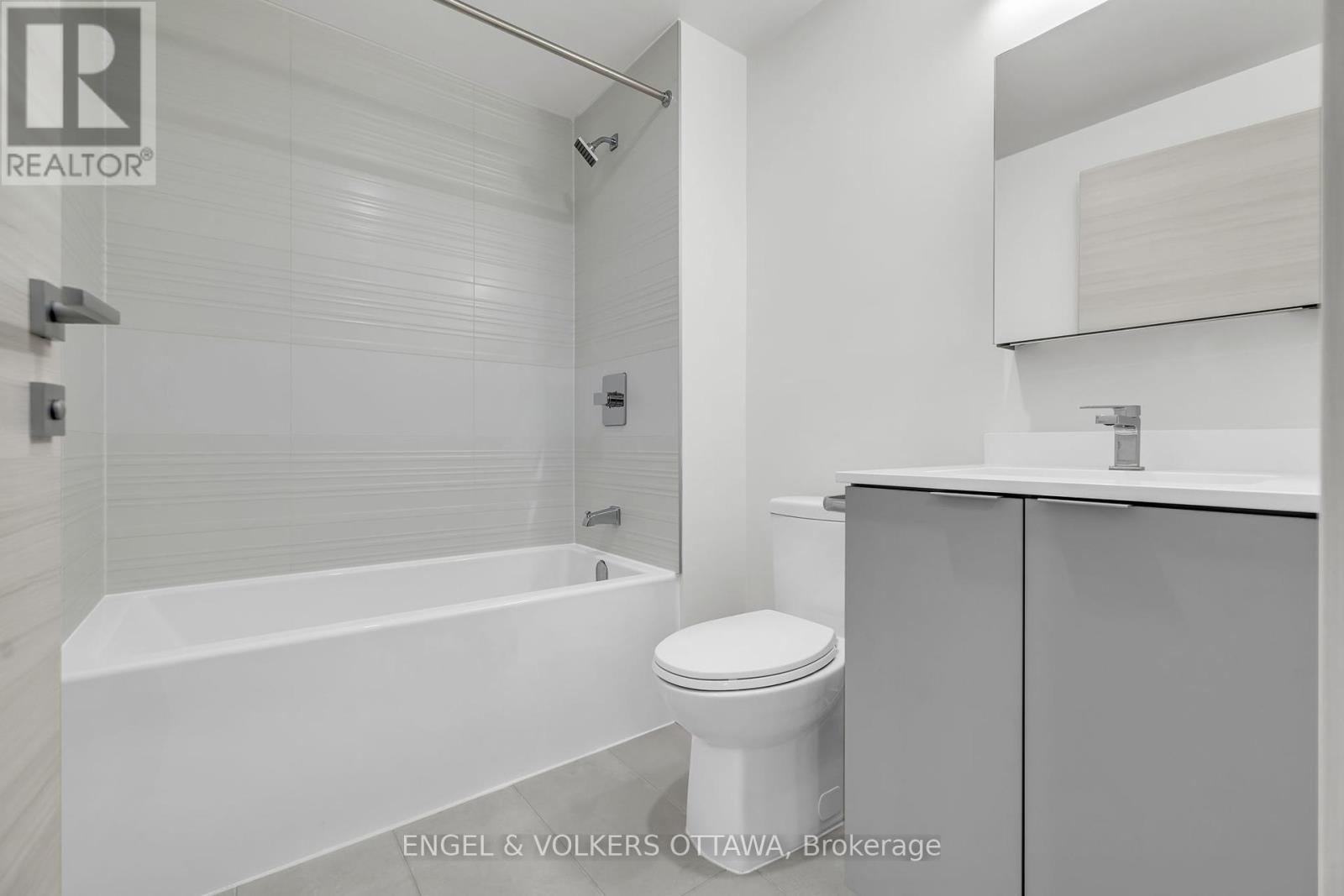 2314 - 199 Rideau Street, Ottawa, Ontario  K1N 0E9 - Photo 14 - X12445872