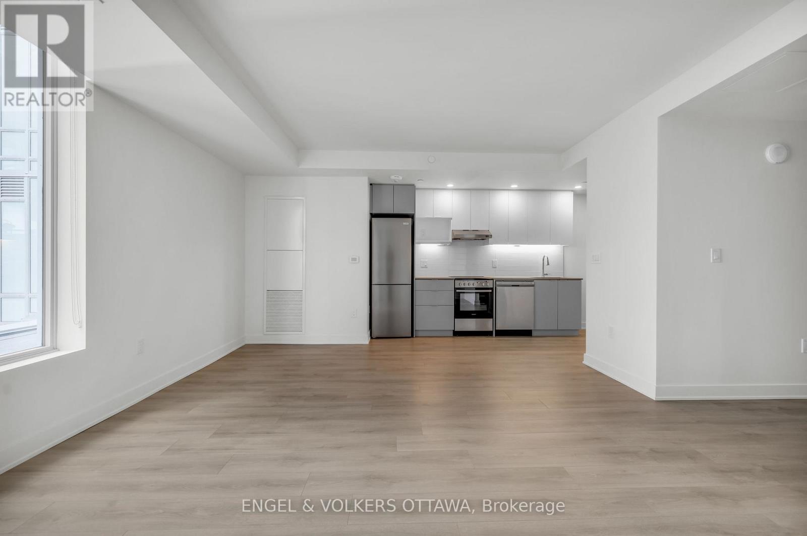 2314 - 199 Rideau Street, Ottawa, Ontario  K1N 0E9 - Photo 5 - X12445872