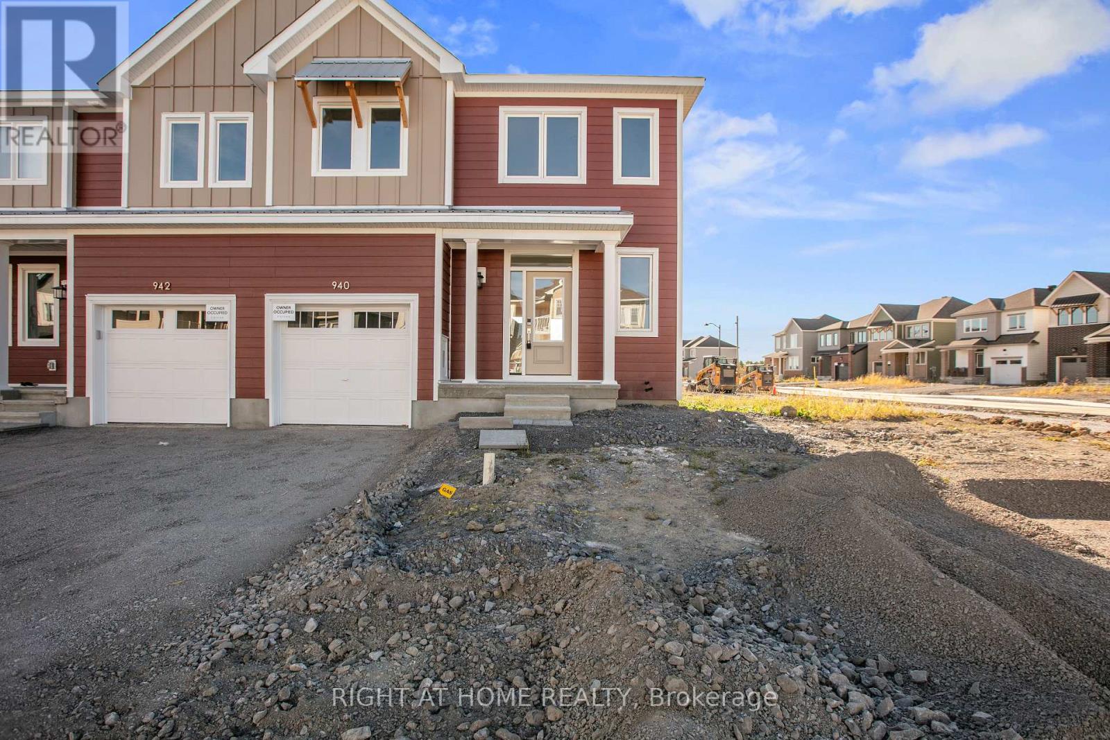 940 SEAGRAVE LANE, Ottawa, Ontario