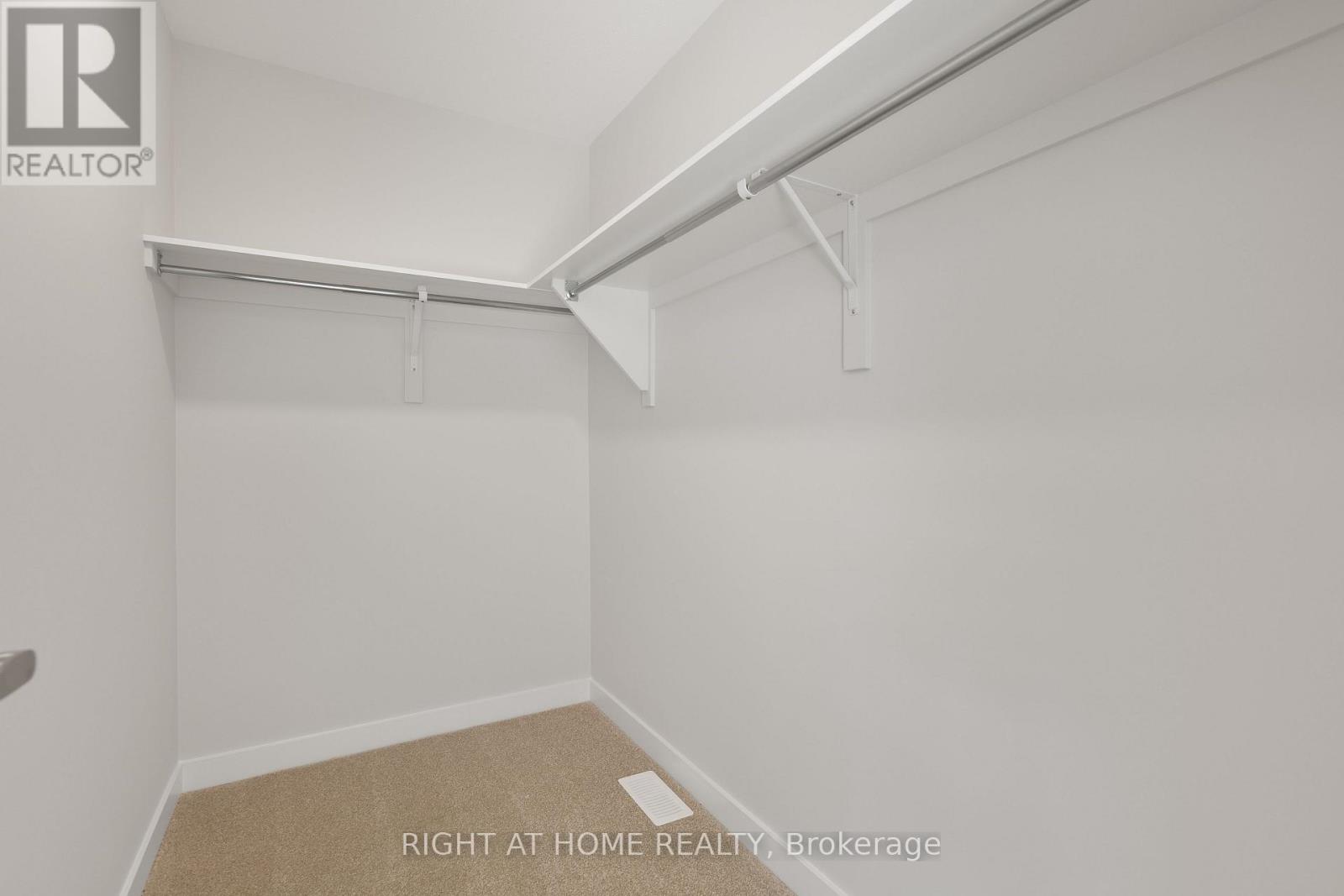 940 Seagrave Lane, Ottawa, Ontario  K0A 2Z0 - Photo 18 - X12445879