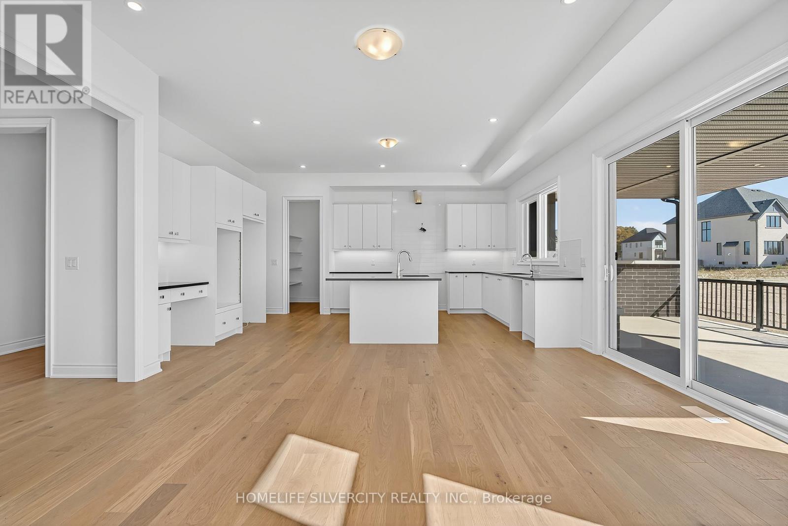 22 Ewing Way, Amaranth, Ontario  L9W 5G9 - Photo 6 - X12445838