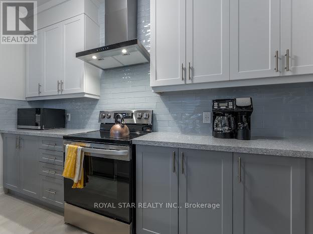 36 Shawbridge Court, Hamilton, Ontario  L8J 0M8 - Photo 19 - X12445843