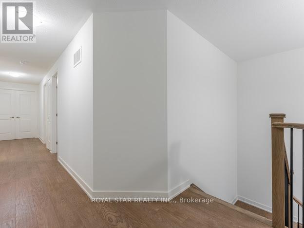 36 Shawbridge Court, Hamilton, Ontario  L8J 0M8 - Photo 21 - X12445843