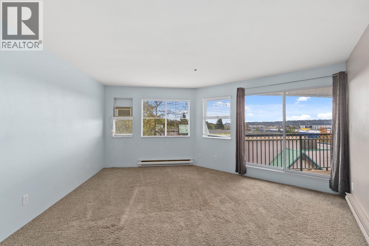 304 918 Roderick Avenue, Coquitlam, British Columbia  V3K 1R1 - Photo 2 - R3055448