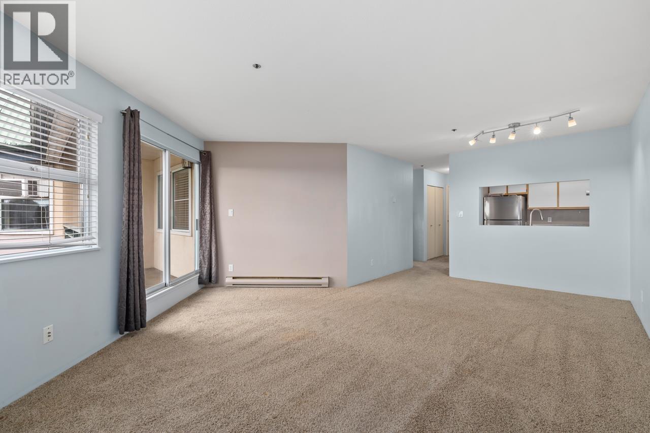 304 918 Roderick Avenue, Coquitlam, British Columbia  V3K 1R1 - Photo 5 - R3055448