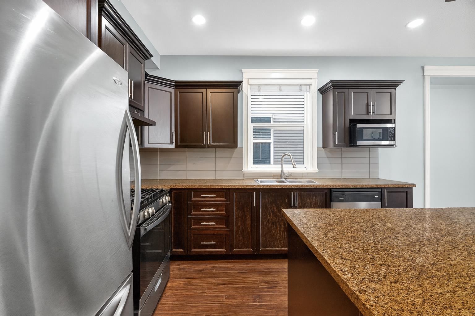 7316 192 Street, Surrey, British Columbia  V4N 5Y4 - Photo 4 - R3055012