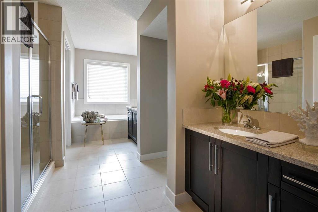 67 Sunrise Heath, Cochrane, Alberta  T4C 3C5 - Photo 13 - A2208161