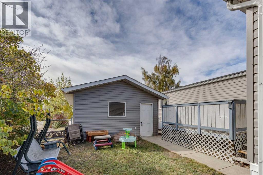 839 Madison Drive, Irricana, Alberta  T0M 1B0 - Photo 5 - A2260767