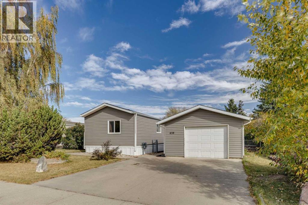 839 Madison Drive, Irricana, Alberta  T0M 1B0 - Photo 1 - A2260767
