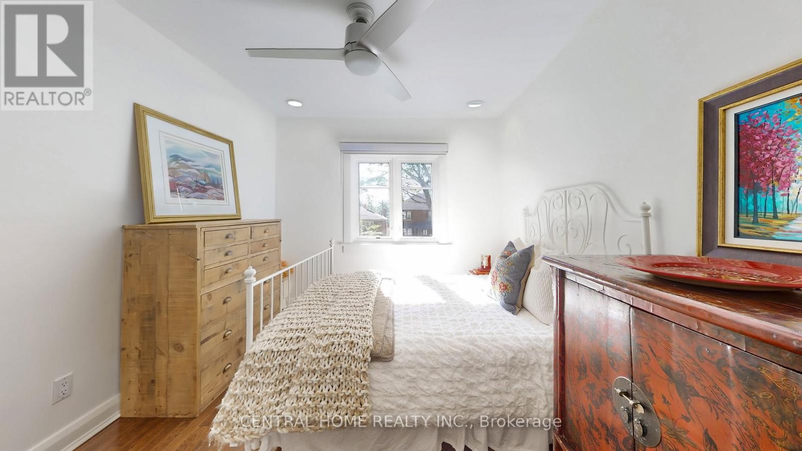 70 Pine Crescent N, Toronto, Ontario  M4E 1L4 - Photo 27 - E12444717