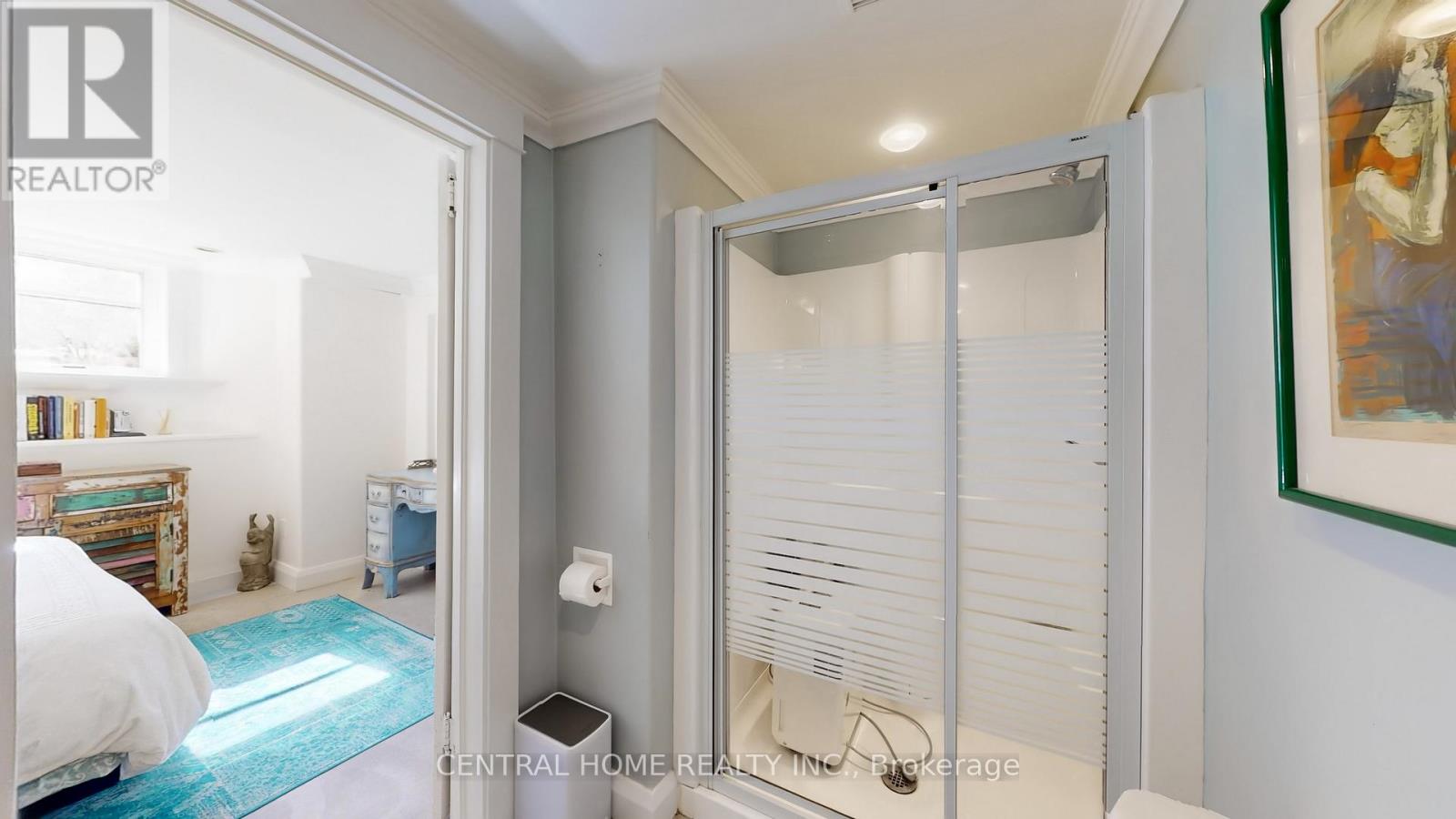 70 Pine Crescent N, Toronto, Ontario  M4E 1L4 - Photo 36 - E12444717