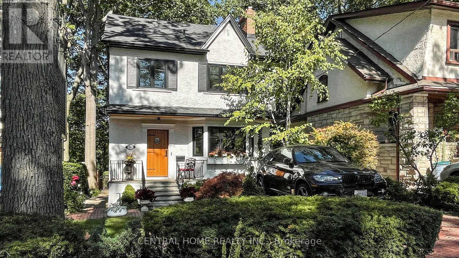 70 Pine Crescent N, Toronto, Ontario  M4E 1L4 - Photo 4 - E12444717