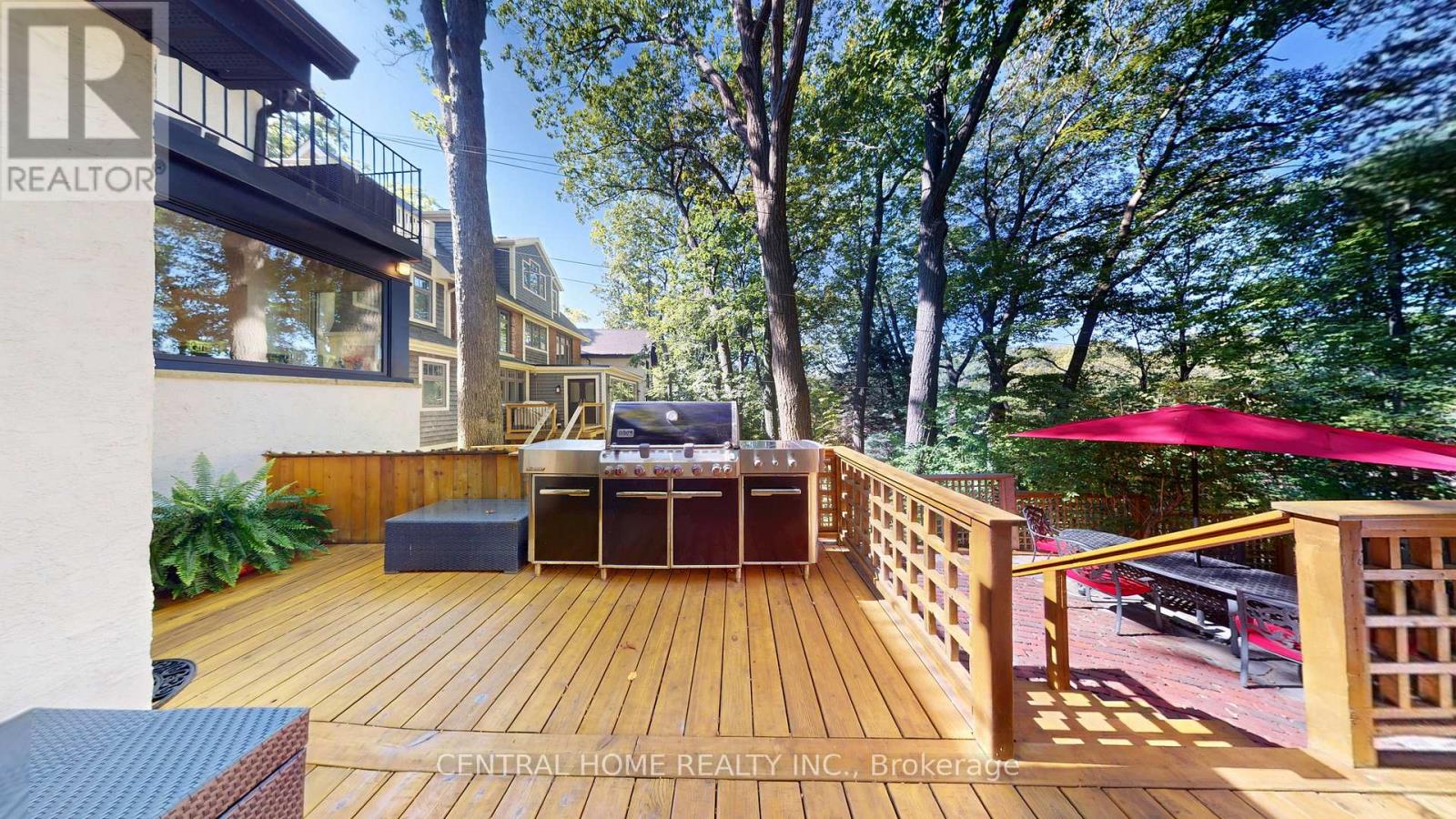70 Pine Crescent N, Toronto, Ontario  M4E 1L4 - Photo 41 - E12444717