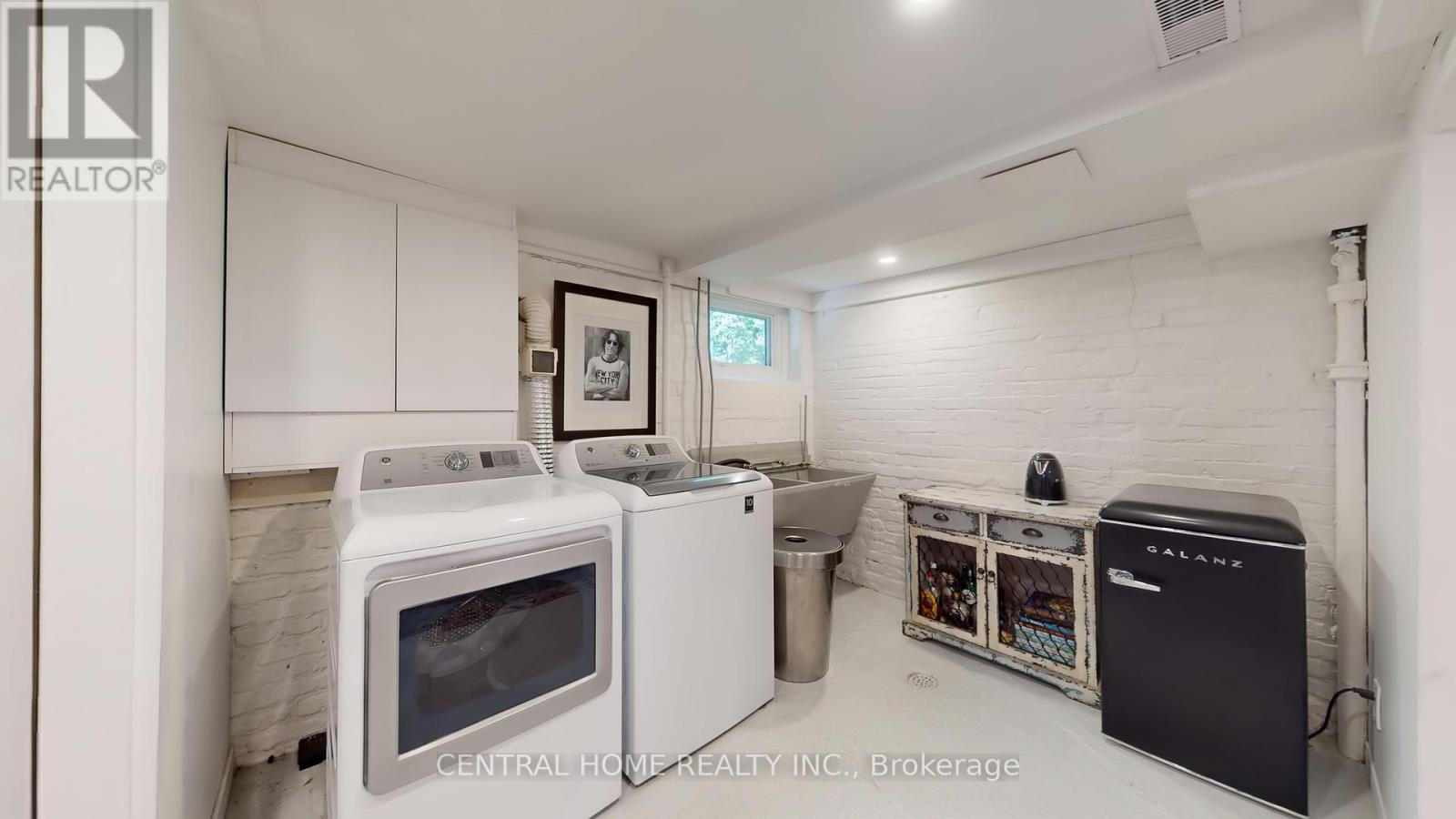 70 Pine Crescent N, Toronto, Ontario  M4E 1L4 - Photo 40 - E12444717