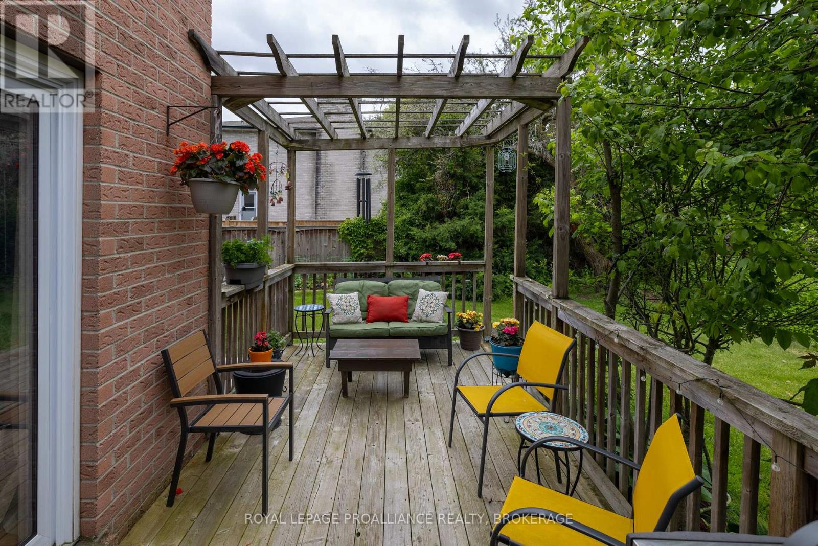 11 Glenwood Court, Kingston, Ontario  K7M 7G1 - Photo 48 - X12258480