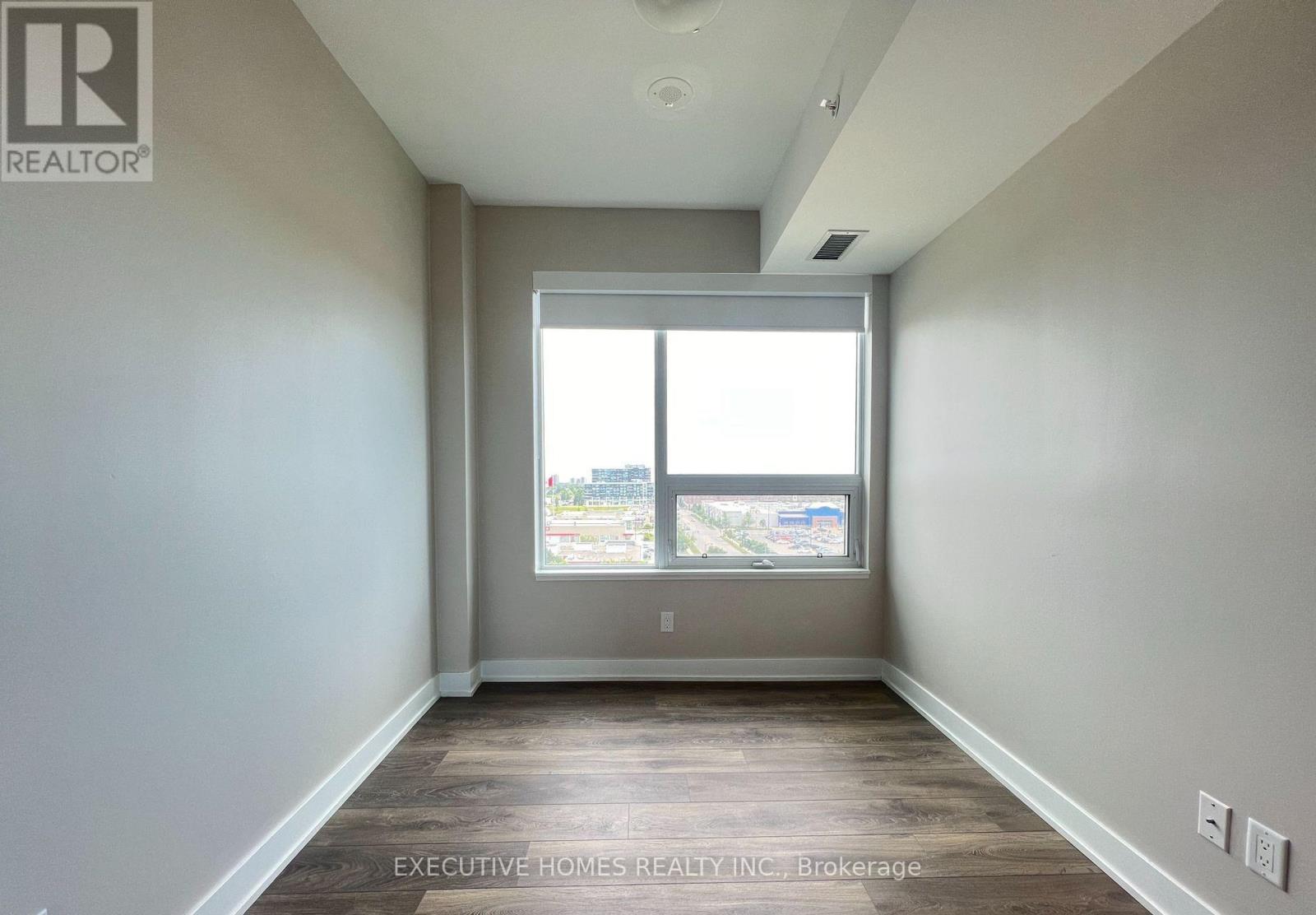 708 - 2481 Taunton Road, Oakville, Ontario  L6H 3R7 - Photo 6 - W12445873