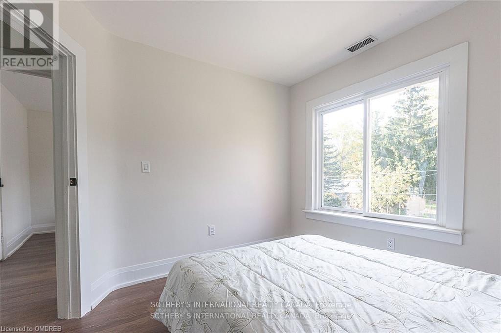 1842 Balsam Avenue, Mississauga, Ontario  L5J 1L2 - Photo 21 - W12445874