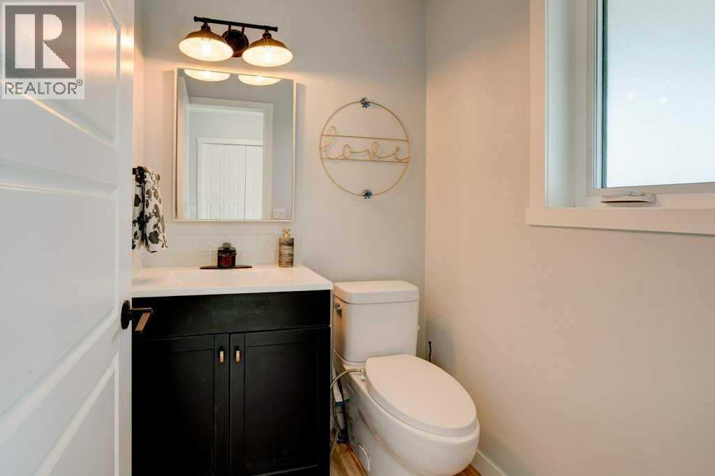 15 Chaparral Crescent Se, Calgary, Alberta  T2X 3K7 - Photo 7 - A2259096