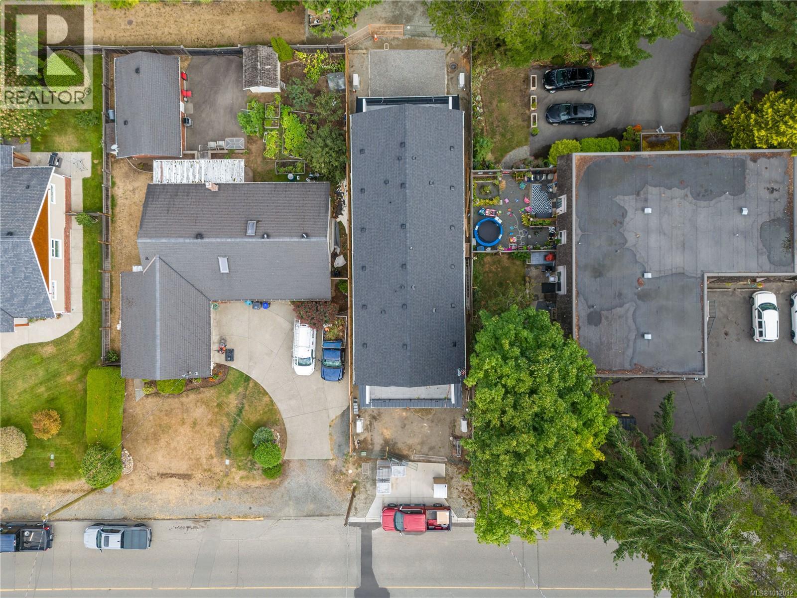 A 149 First Ave W, Qualicum Beach, British Columbia  V9K 1G9 - Photo 44 - 1012032
