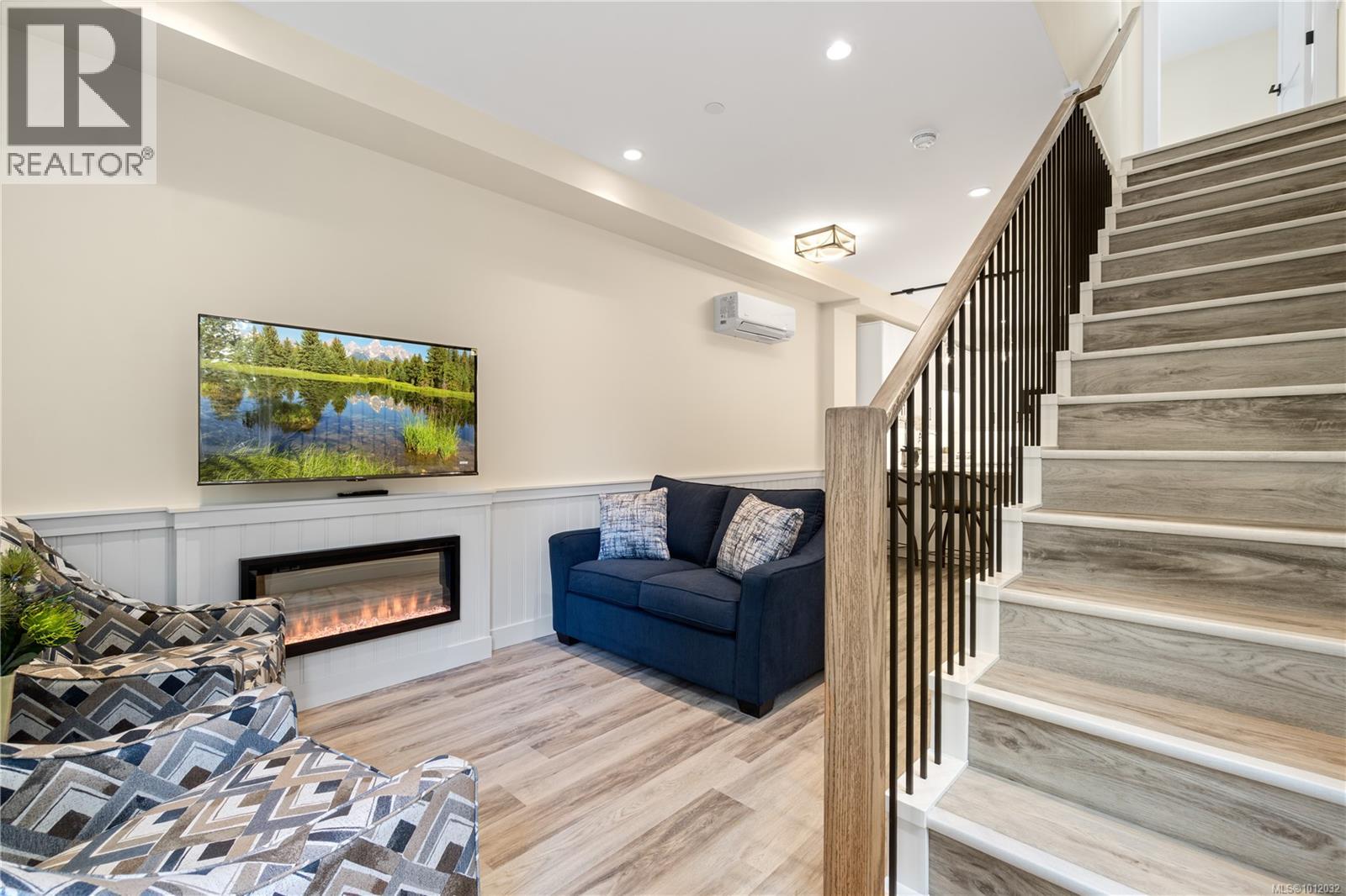 A 149 First Ave W, Qualicum Beach, British Columbia  V9K 1G9 - Photo 13 - 1012032