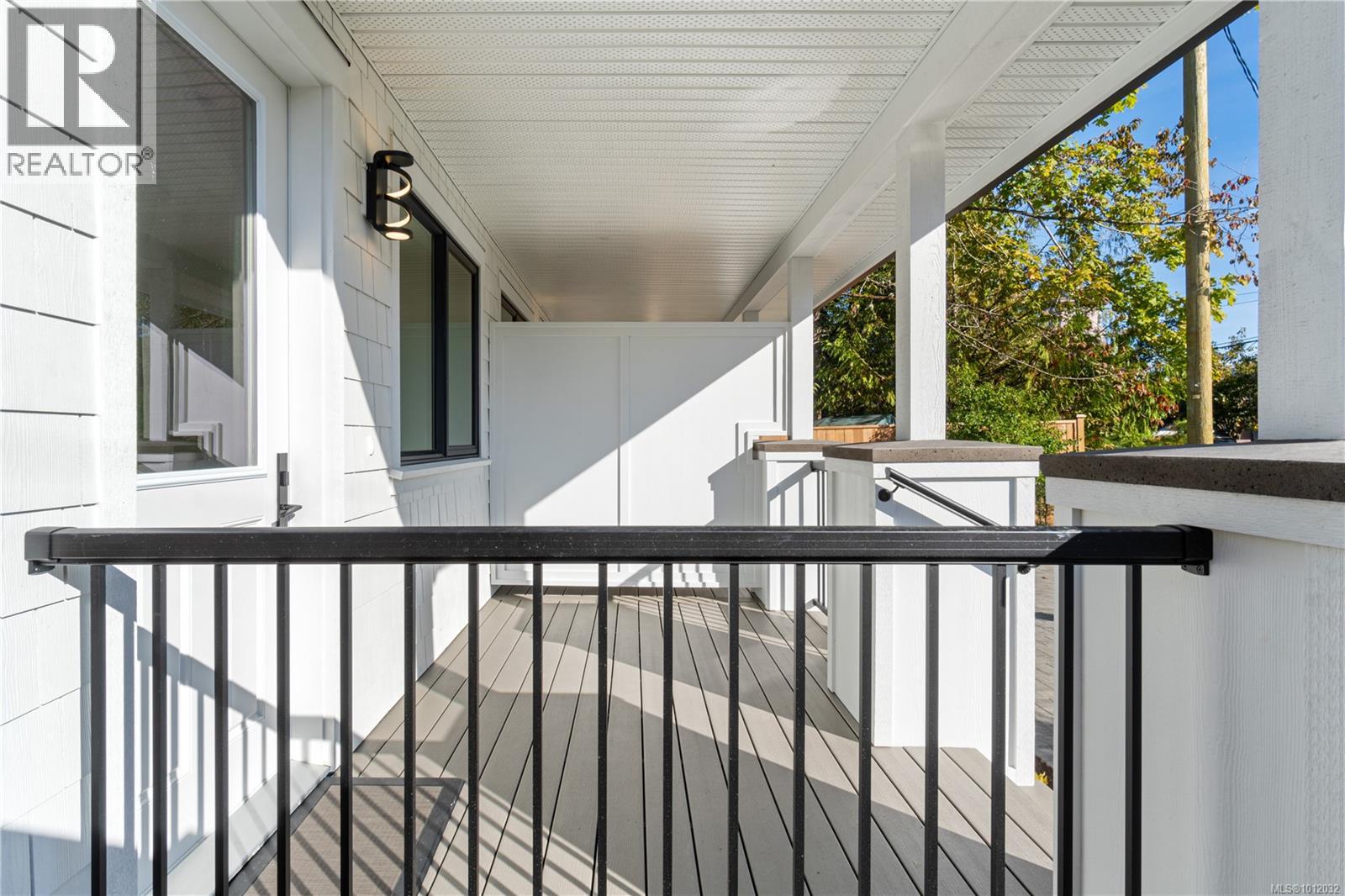 A 149 First Ave W, Qualicum Beach, British Columbia  V9K 1G9 - Photo 10 - 1012032
